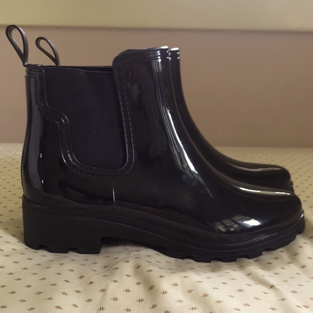 Women’s size 10 Capelli New York black boots